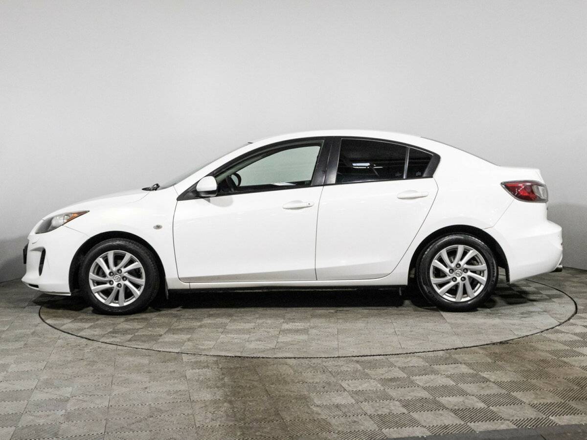 Mazda 3 с пробегом — 2011 год. Фото: #7