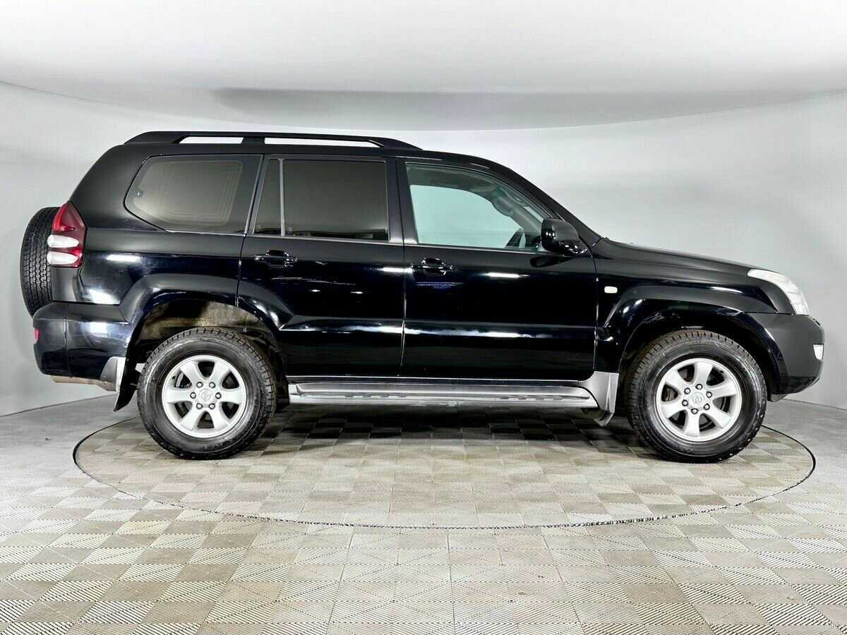Toyota Land Cruiser Prado с пробегом — 2004 год. Фото: #3