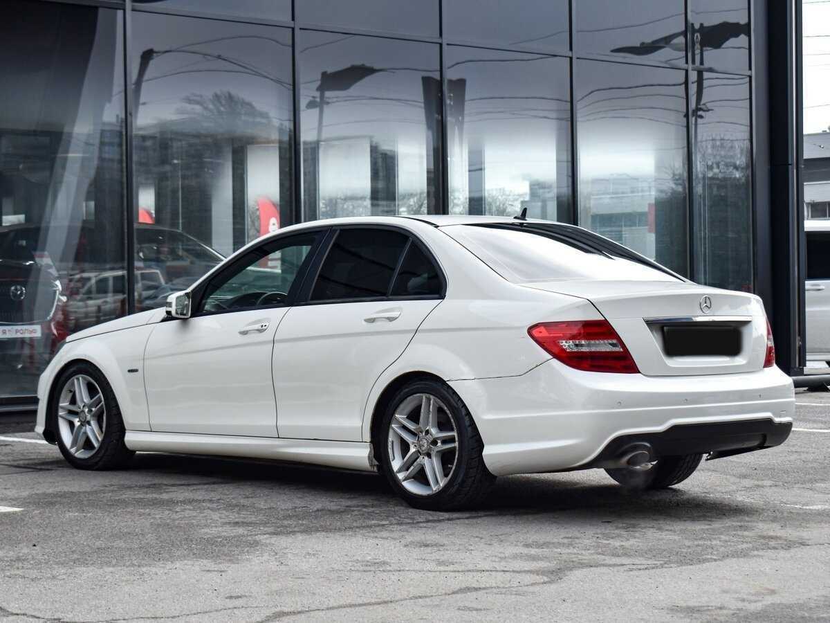Mercedes-Benz C-Класс с пробегом — 2011 год. Фото: #6