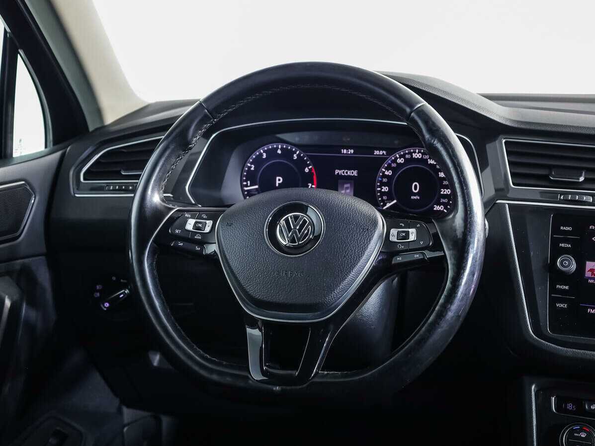 Volkswagen Tiguan с пробегом — 2017 год. Фото: #9