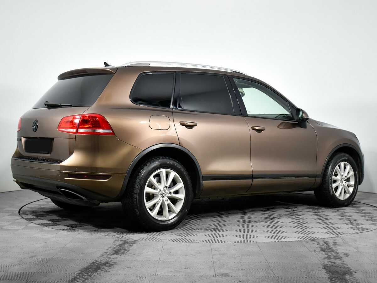 Volkswagen Touareg с пробегом — 2013 год. Фото: #4