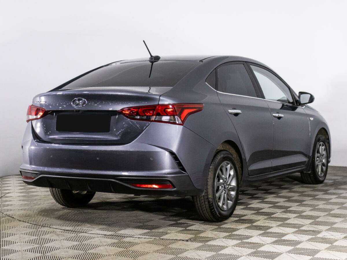 Hyundai Solaris с пробегом — 2021 год. Фото: #4
