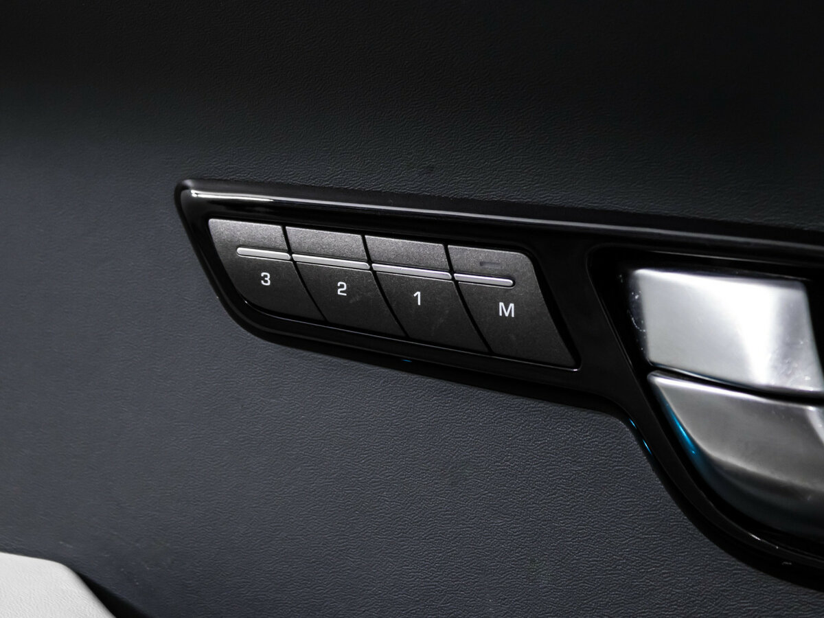 Land Rover Range Rover Evoque с пробегом — 2014 год. Фото: #17
