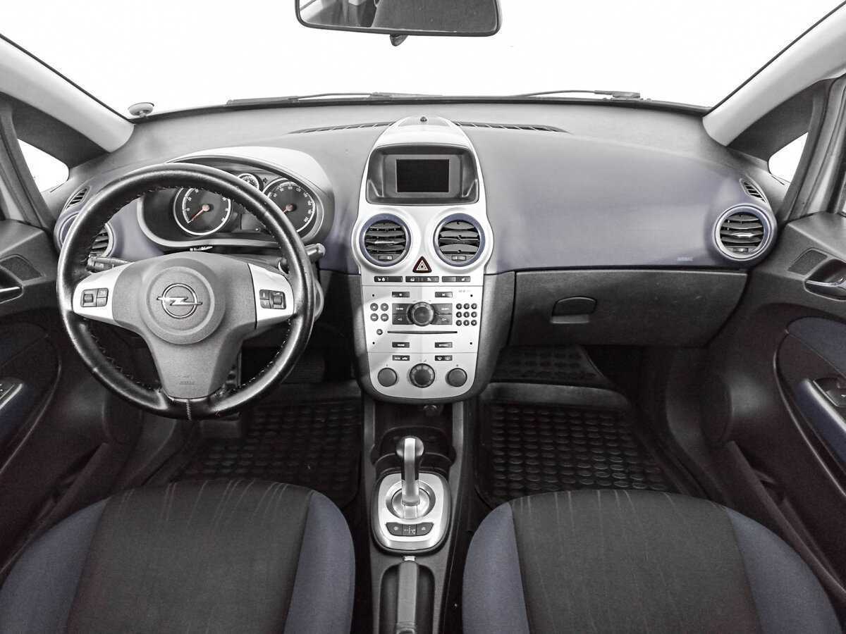 Opel Corsa с пробегом — 2008 год. Фото: #11