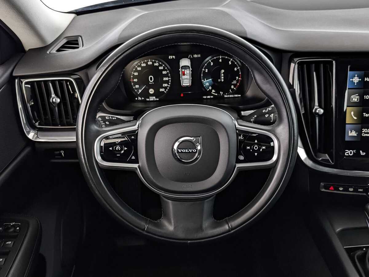 Volvo V60 Cross Country с пробегом — 2020 год. Фото: #16