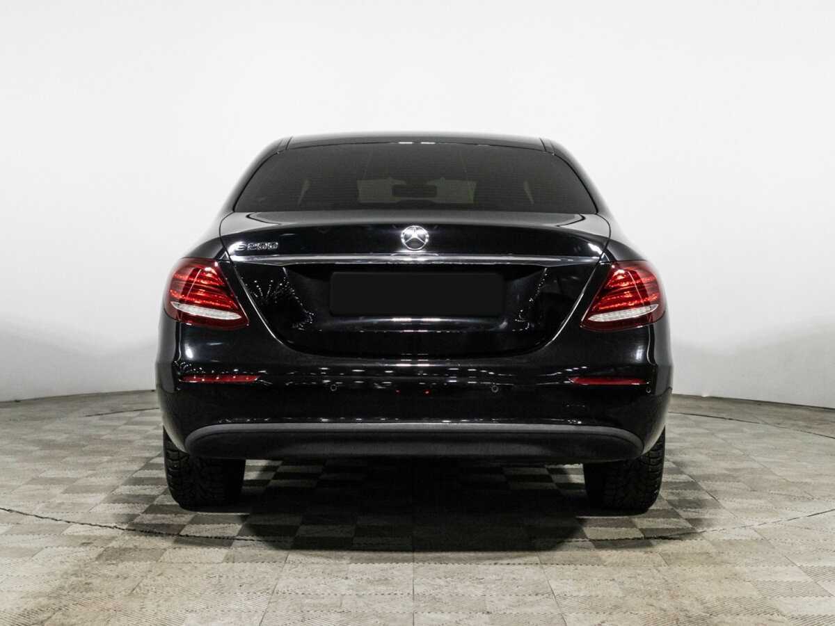 Mercedes-Benz E-Класс с пробегом — 2019 год. Фото: #5