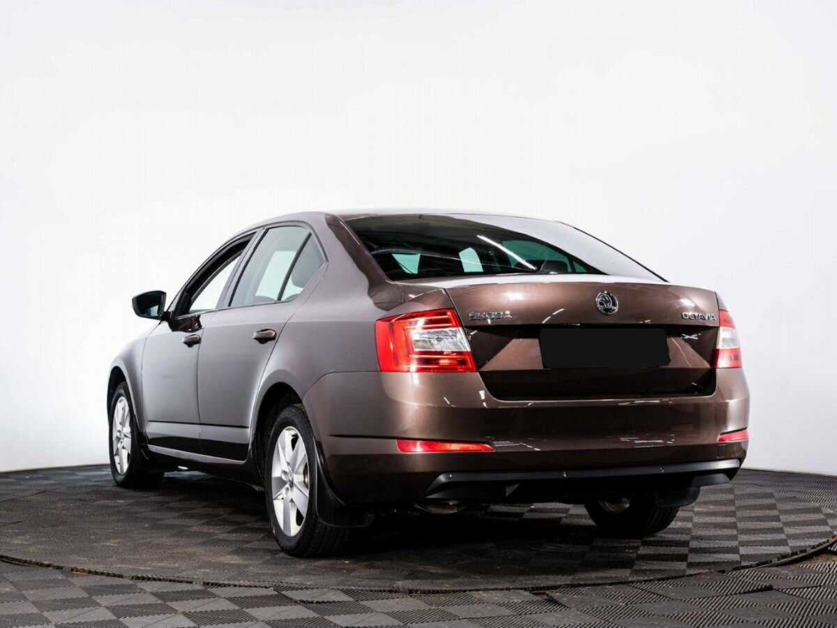 Skoda Octavia с пробегом — 2016 год. Фото: #3