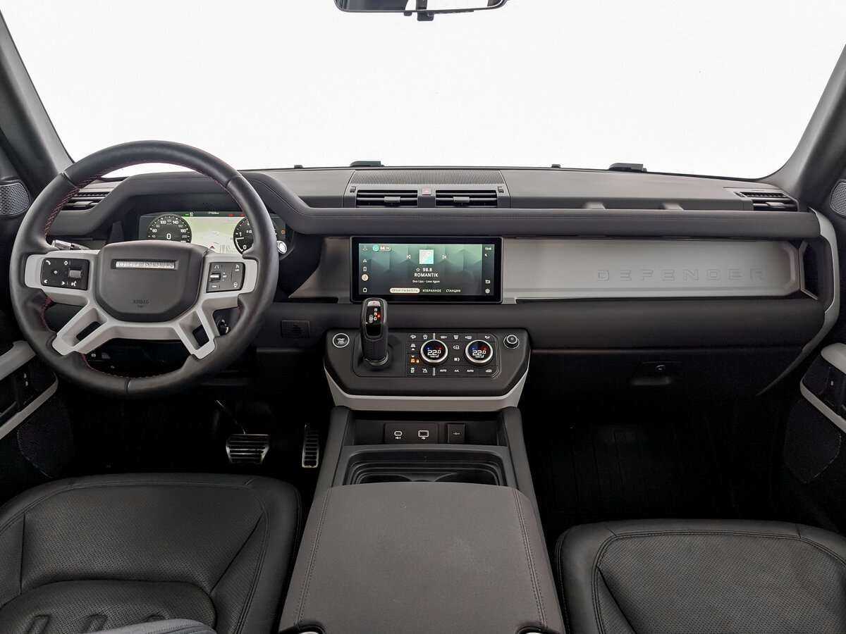 Land Rover Defender с пробегом — 2021 год. Фото: #9