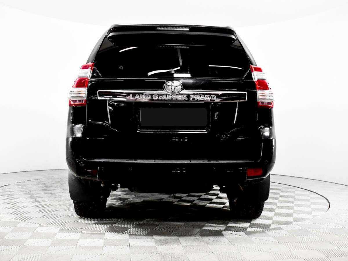 Toyota Land Cruiser Prado с пробегом — 2015 год. Фото: #5