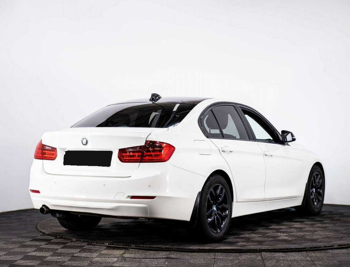 BMW 3 серии с пробегом — 2014 год. Фото: #5