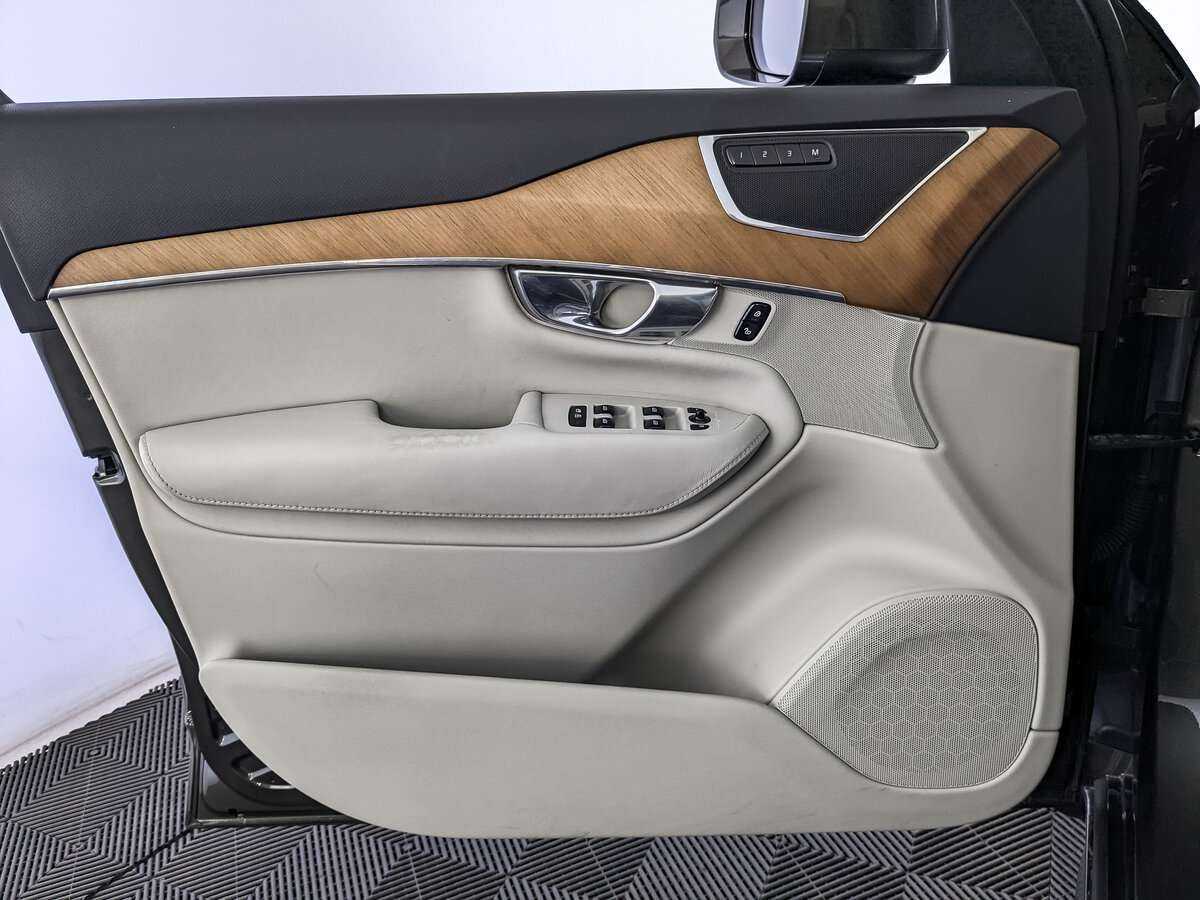Volvo XC90 с пробегом — 2018 год. Фото: #17