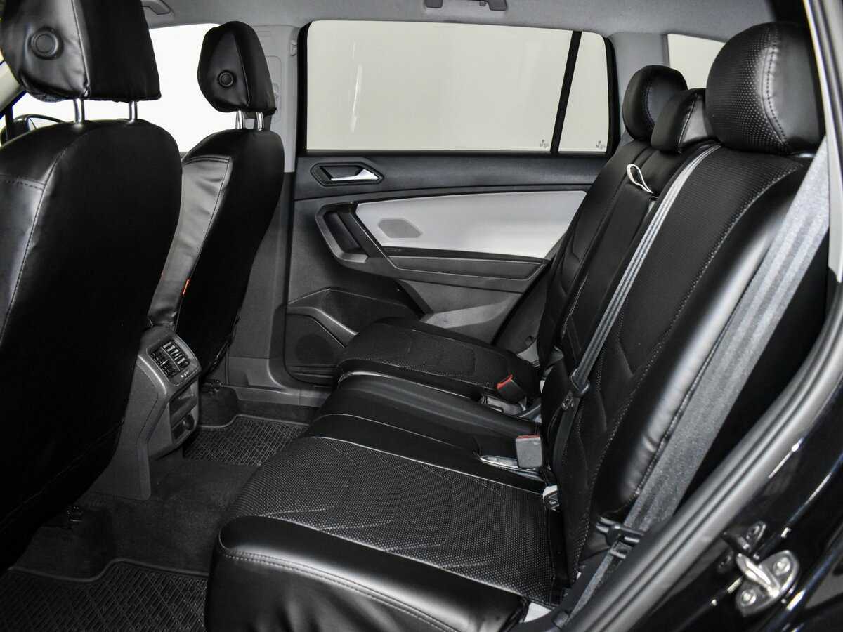 Volkswagen Tiguan с пробегом — 2022 год. Фото: #9