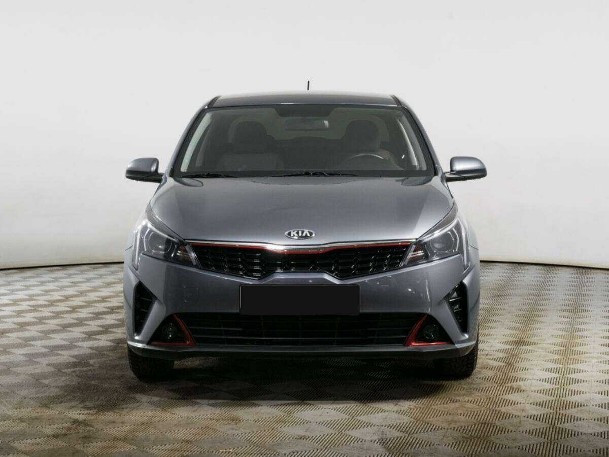 Kia Rio с пробегом — 2020 год. Фото: #1