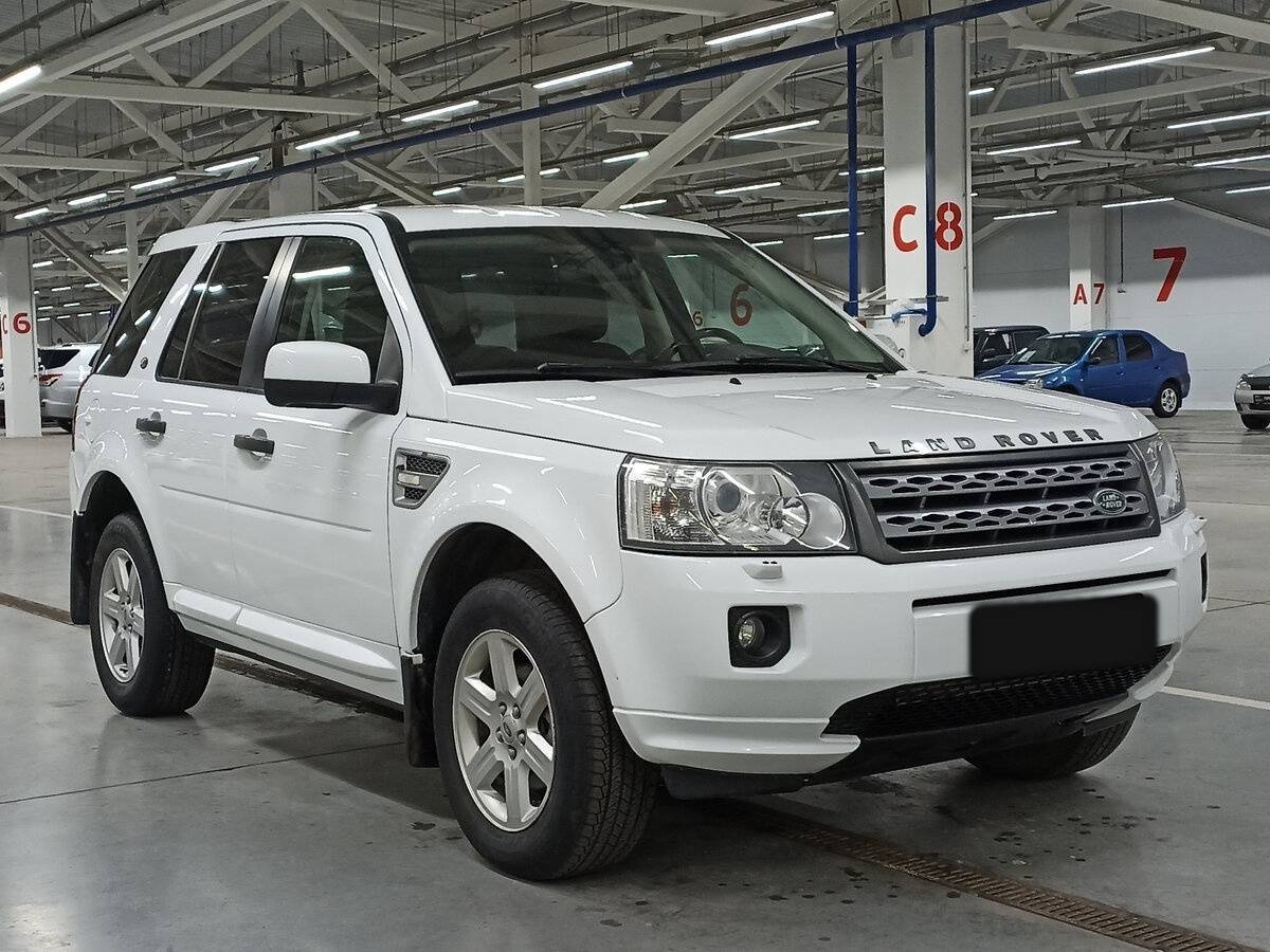 Land Rover Freelander с пробегом — 2012 год. Фото: #2