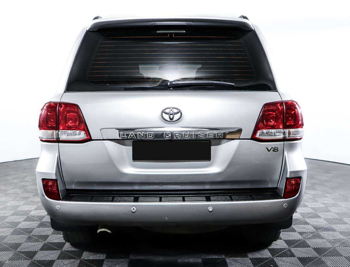 Toyota Land Cruiser с пробегом — 2008 год. Фото: #5