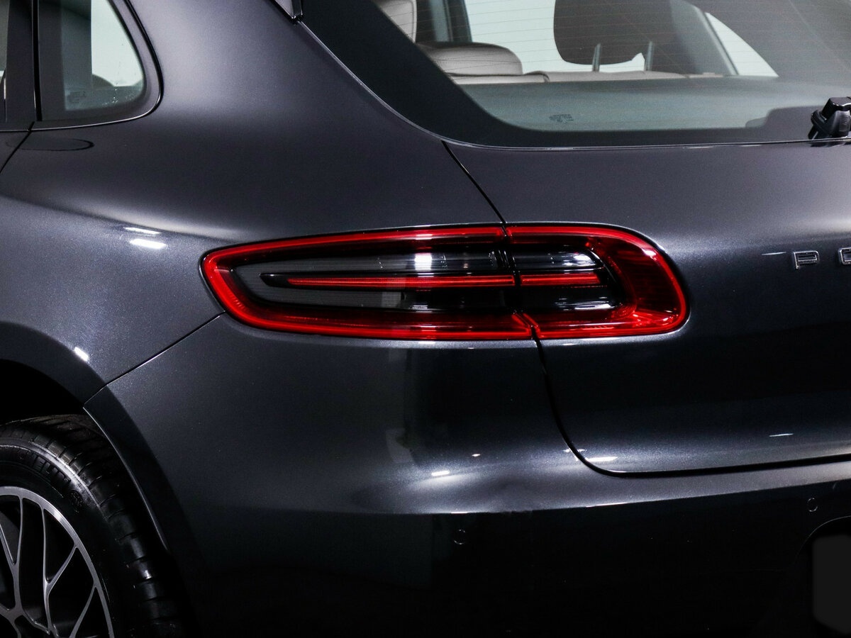 Porsche Macan с пробегом — 2018 год. Фото: #14