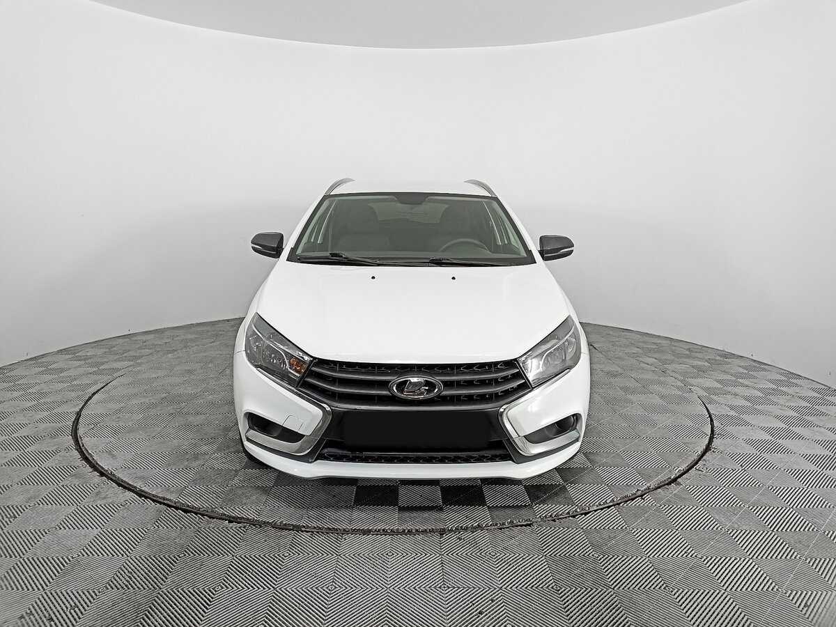 Lada (ВАЗ) Vesta с пробегом — 2019 год. Фото: #1