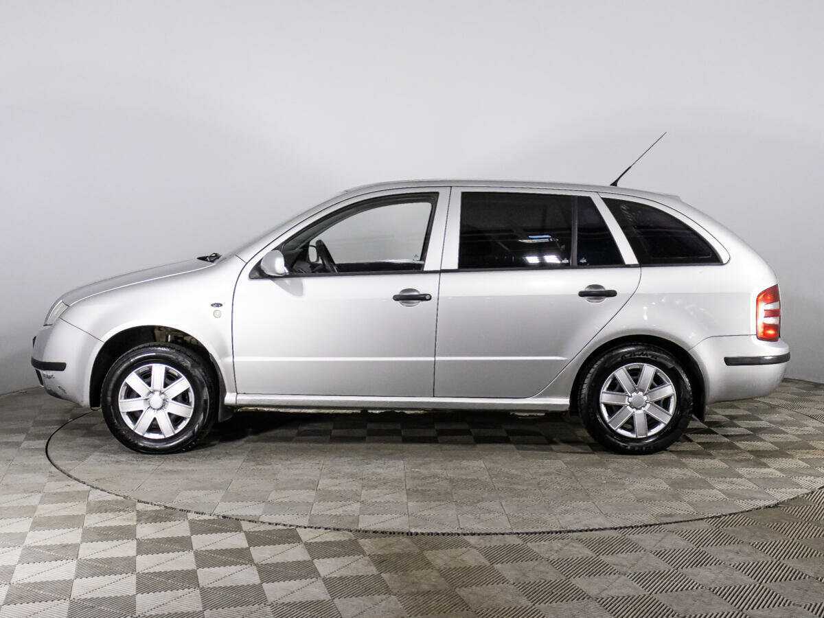Skoda Fabia с пробегом — 2001 год. Фото: #7