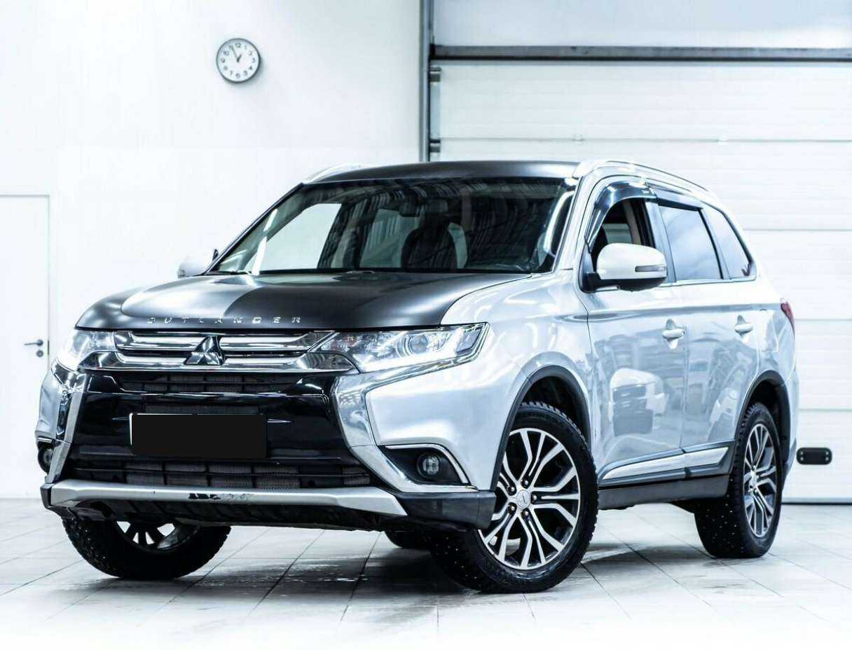 Mitsubishi Outlander с пробегом — 2017 год. Посмотреть фото