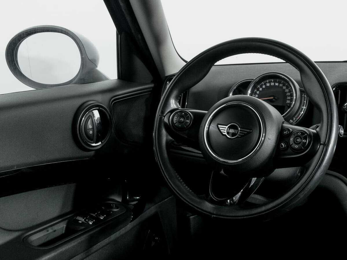 Mini Countryman с пробегом — 2018 год. Фото: #13