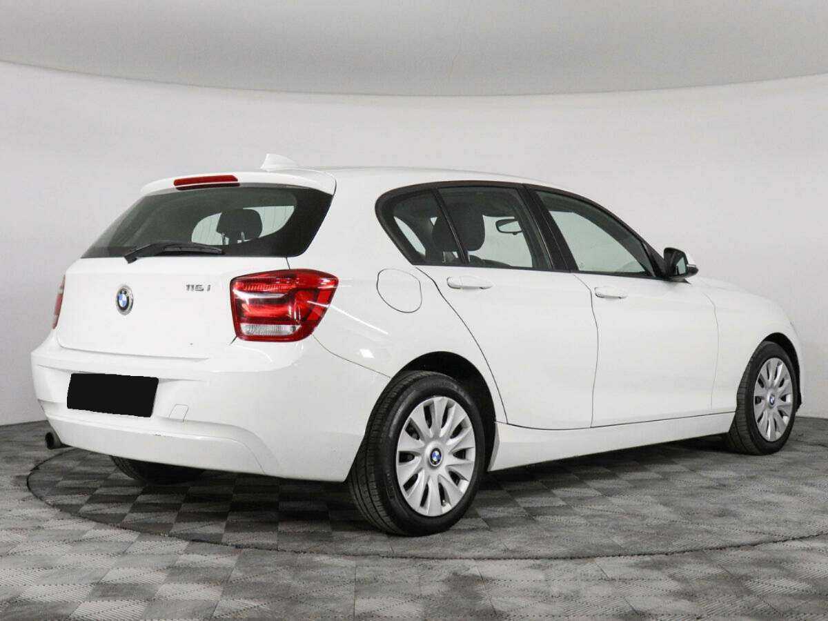 BMW 1 серии с пробегом — 2013 год. Фото: #1