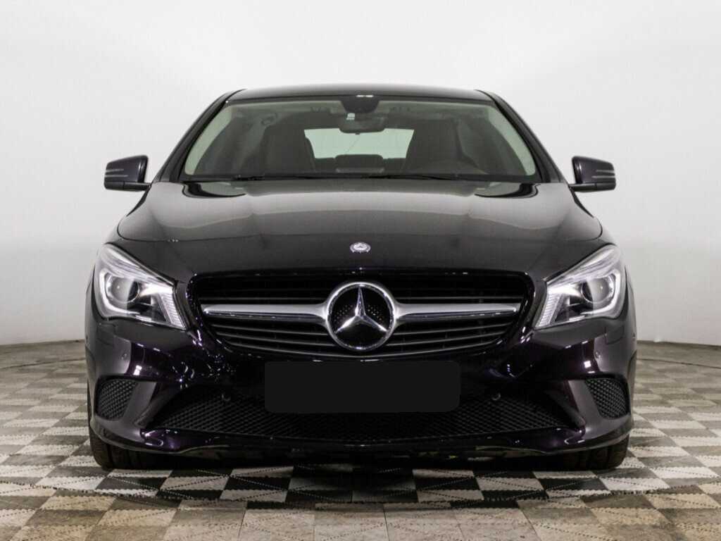 Mercedes-Benz CLA с пробегом — 2013 год. Фото: #1