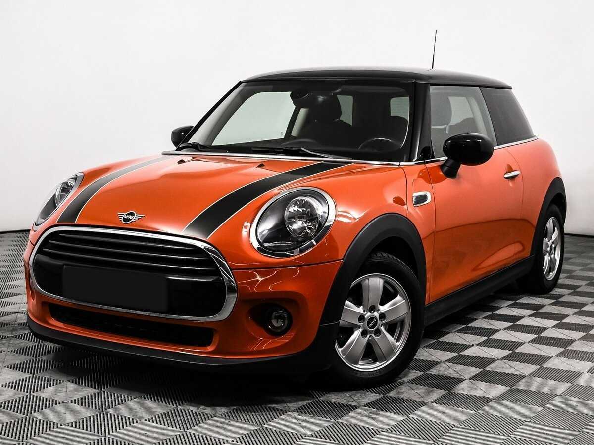 Mini Hatch с пробегом — 2020 год. Посмотреть фото