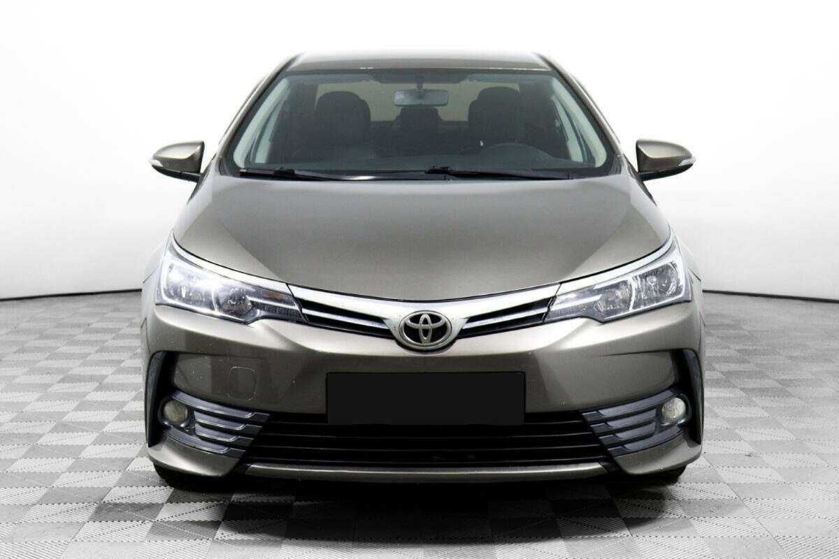 Toyota Corolla с пробегом — 2017 год. Фото: #1