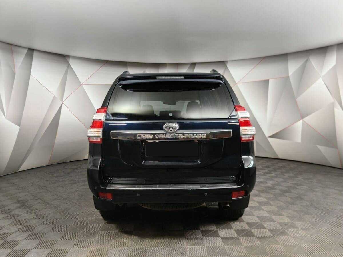 Toyota Land Cruiser Prado с пробегом — 2015 год. Фото: #7