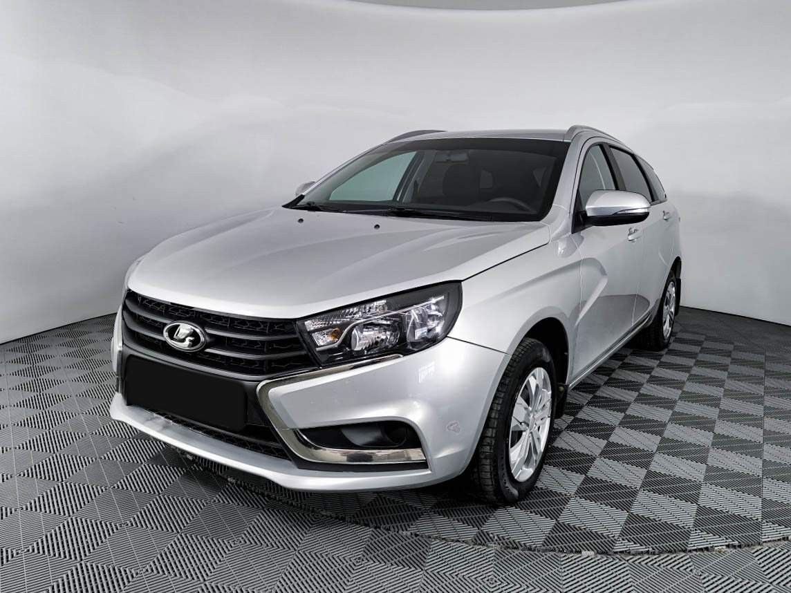 Lada (ВАЗ) Vesta с пробегом — 2021 год. Посмотреть фото
