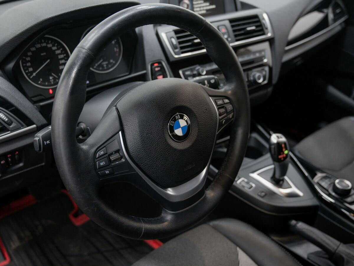 BMW 1 серии с пробегом — 2016 год. Фото: #16