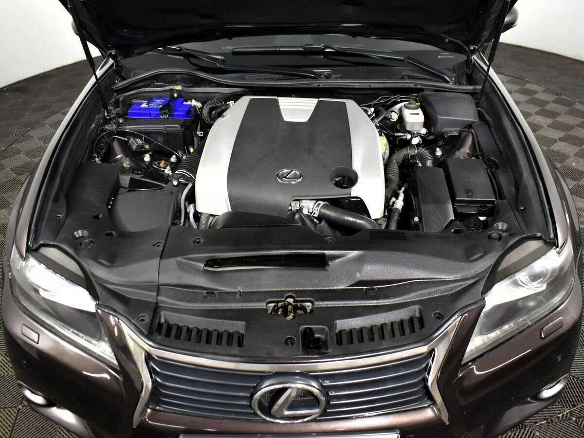 Lexus GS с пробегом — 2012 год. Фото: #8