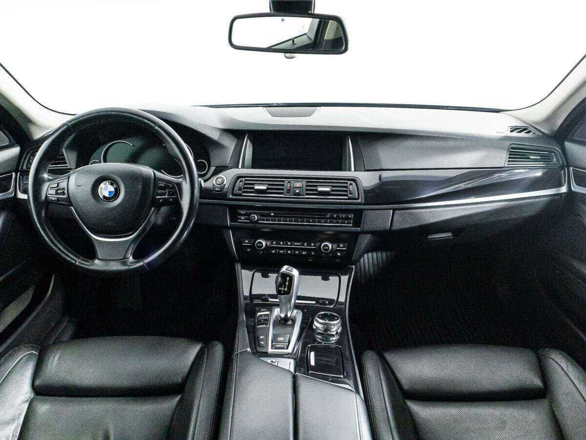 BMW 5 серии с пробегом — 2014 год. Фото: #12