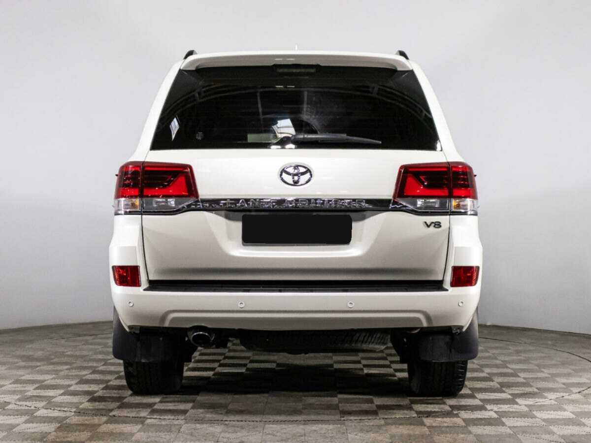 Toyota Land Cruiser с пробегом — 2015 год. Фото: #5