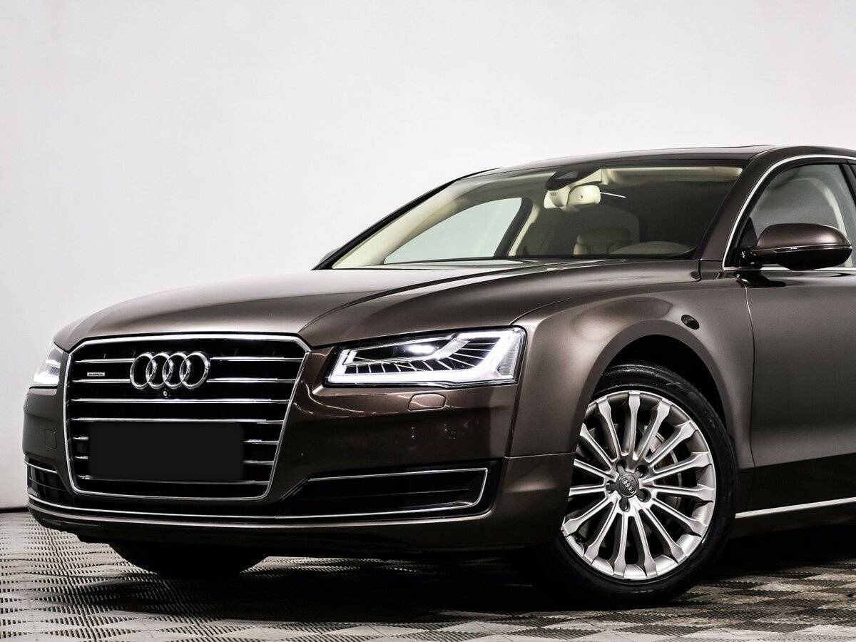 Audi A8 с пробегом — 2015 год. Фото: #14