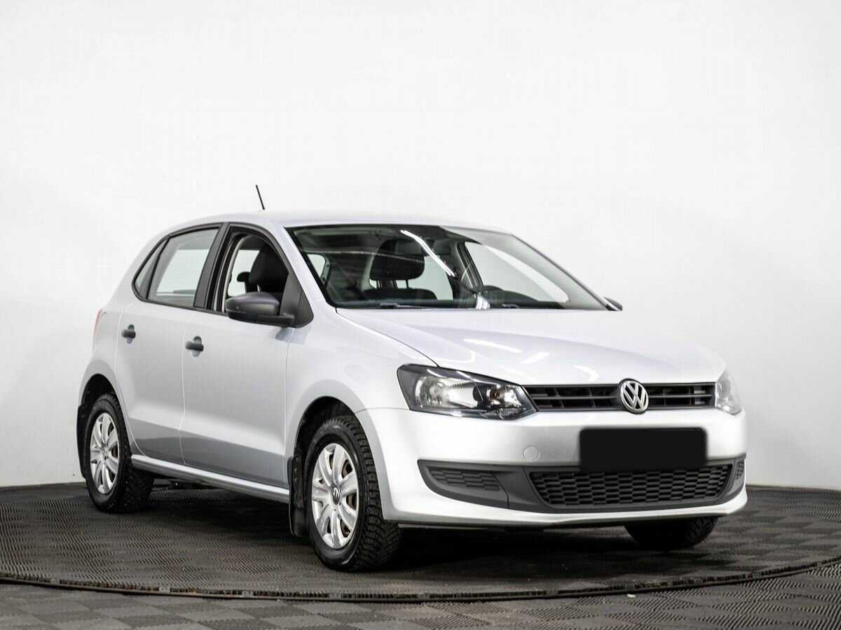 Volkswagen Polo с пробегом — 2011 год. Фото: #2