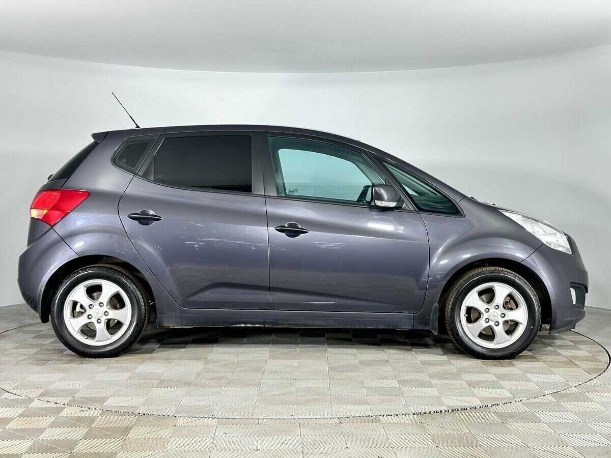Kia Venga с пробегом — 2013 год. Фото: #4