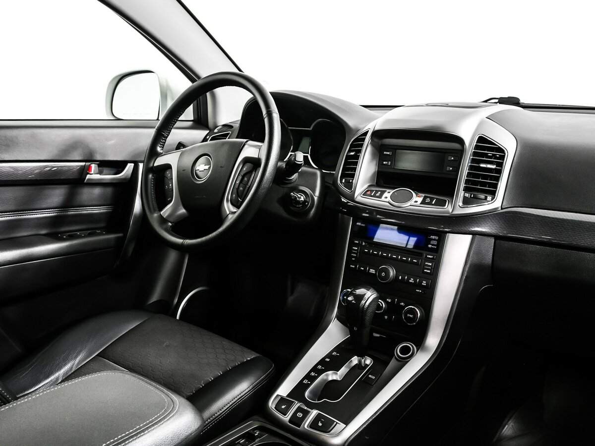 Chevrolet Captiva с пробегом — 2014 год. Фото: #8
