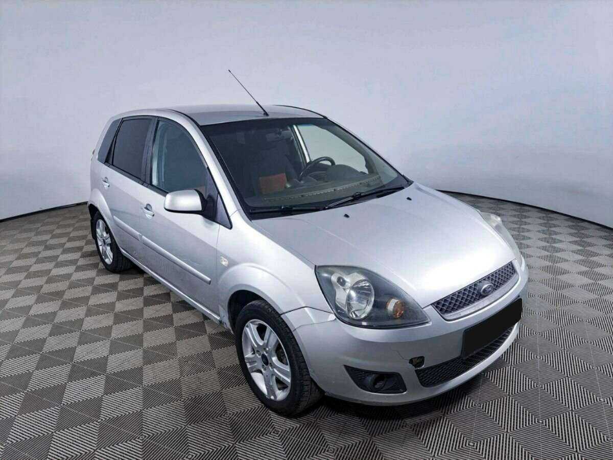 Ford Fiesta с пробегом — 2007 год. Фото: #2