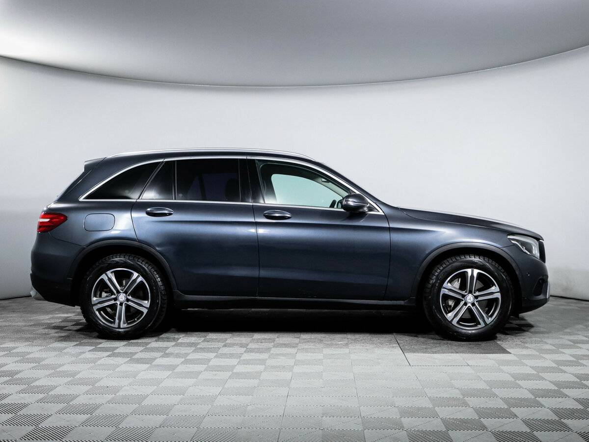 Mercedes-Benz GLC с пробегом — 2016 год. Фото: #3