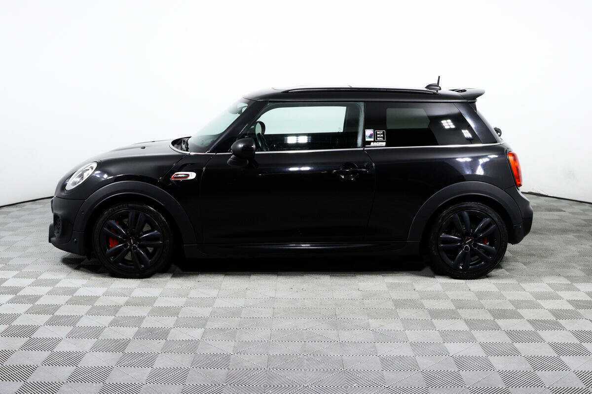 Mini Hatch с пробегом — 2017 год. Фото: #7
