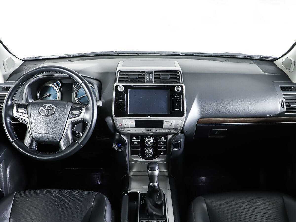 Toyota Land Cruiser Prado с пробегом — 2020 год. Фото: #10