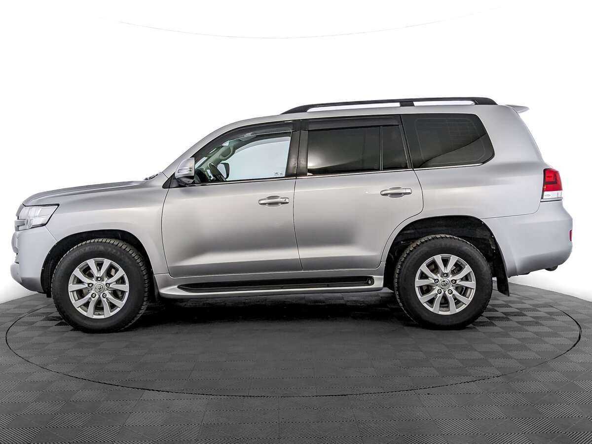 Toyota Land Cruiser с пробегом — 2018 год. Фото: #7