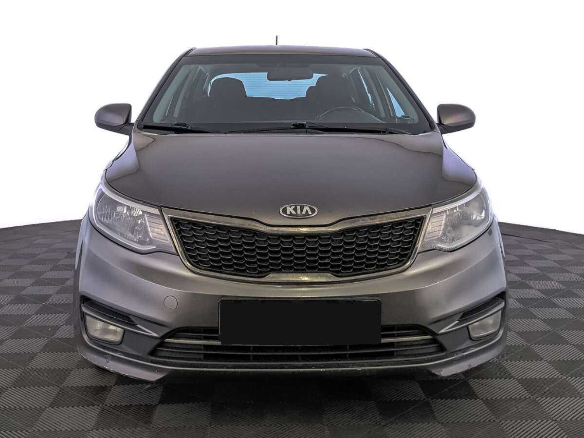 Kia Rio с пробегом — 2016 год. Фото: #1