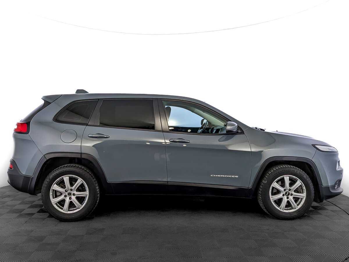 Jeep Cherokee с пробегом — 2014 год. Фото: #3