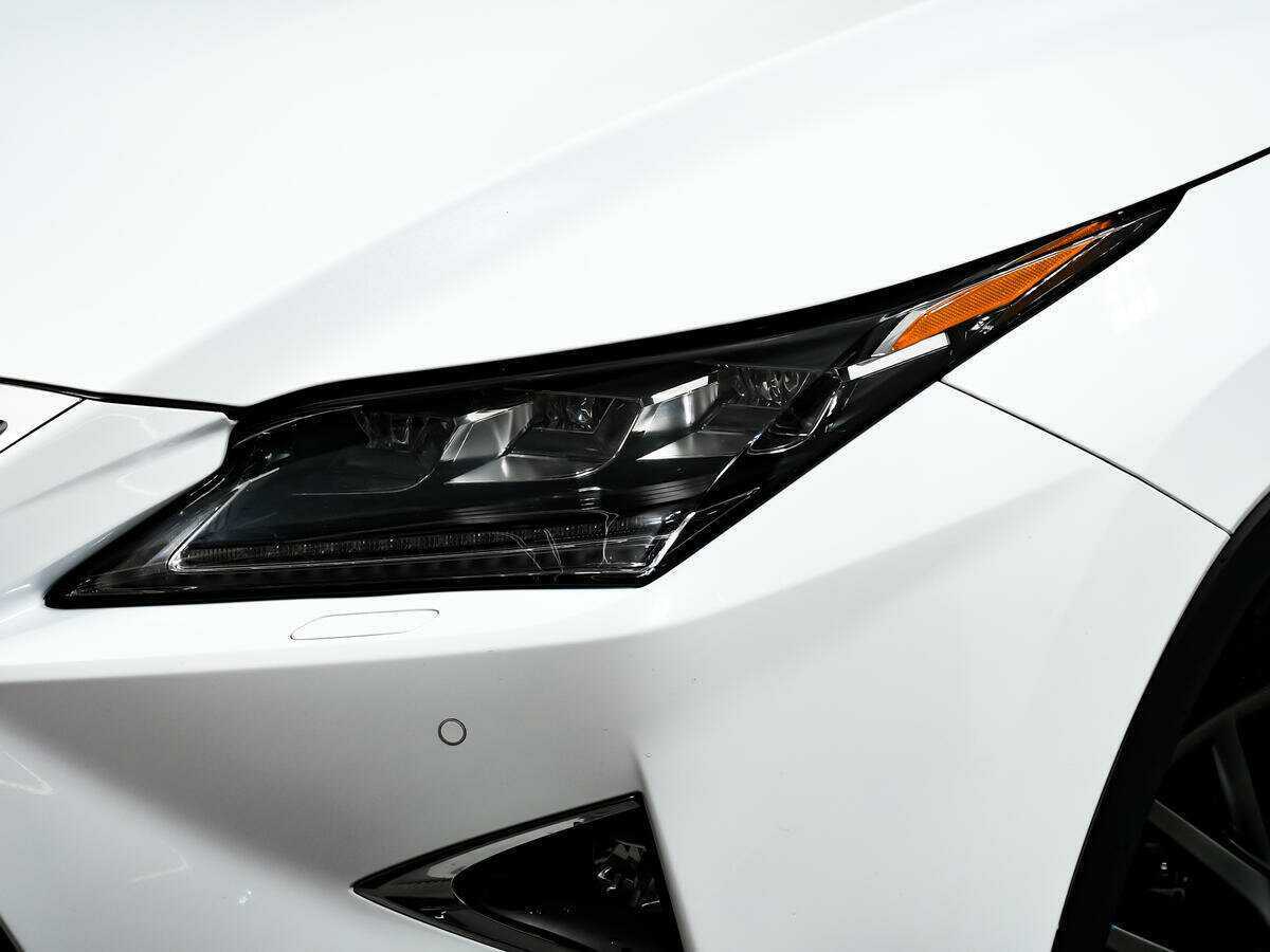 Lexus RX с пробегом — 2016 год. Фото: #12