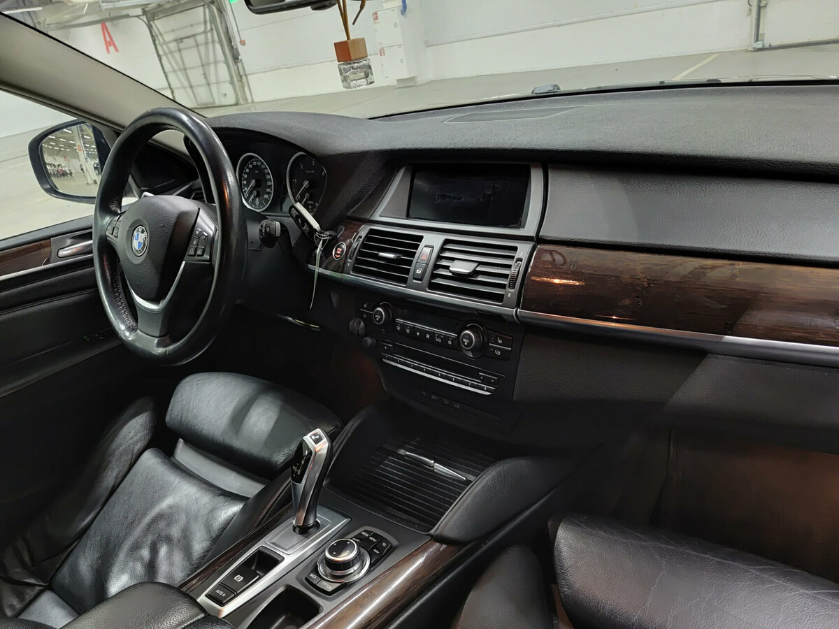 BMW X6 с пробегом — 2014 год. Фото: #10
