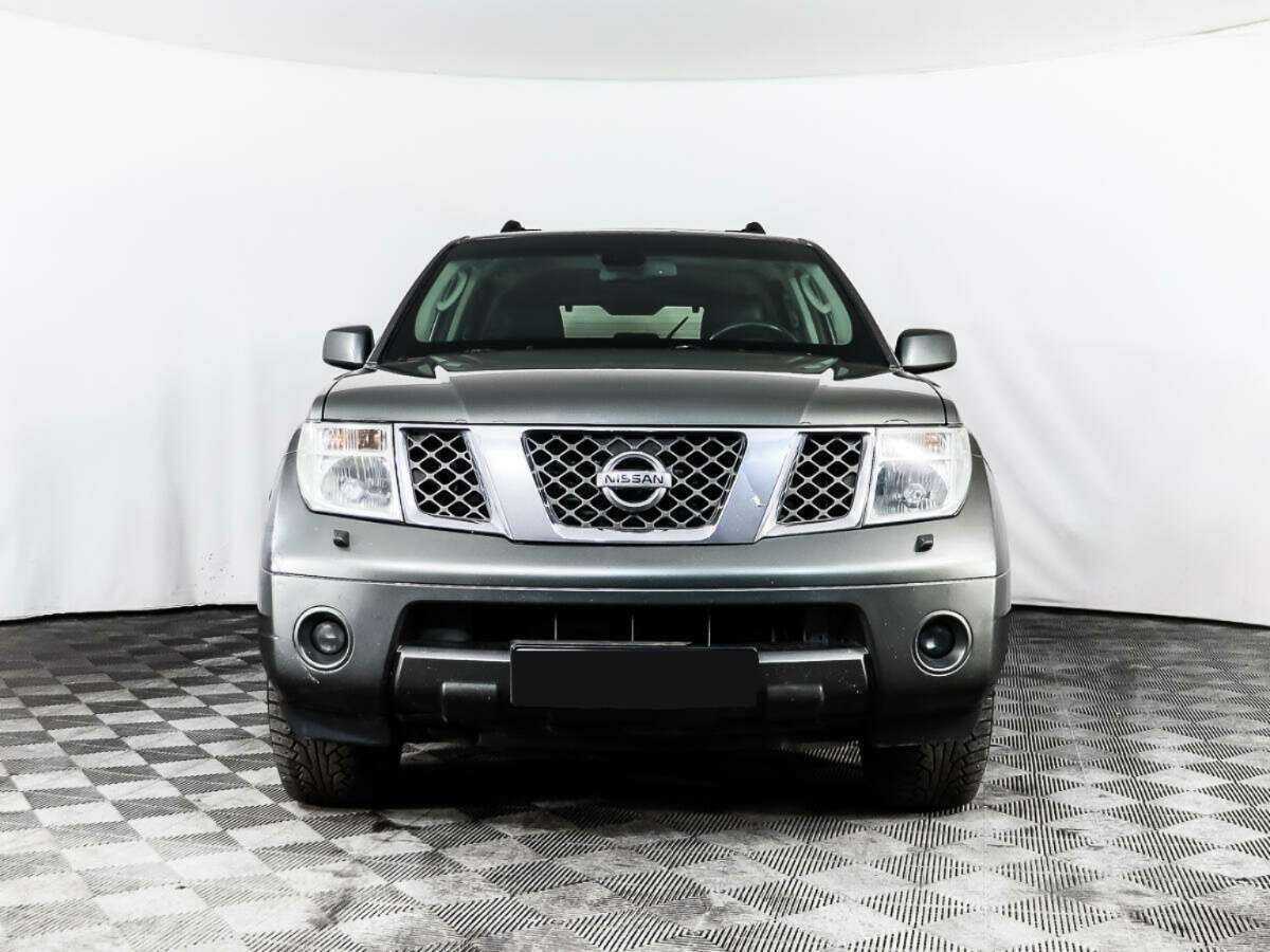 Nissan Pathfinder с пробегом — 2006 год. Фото: #1