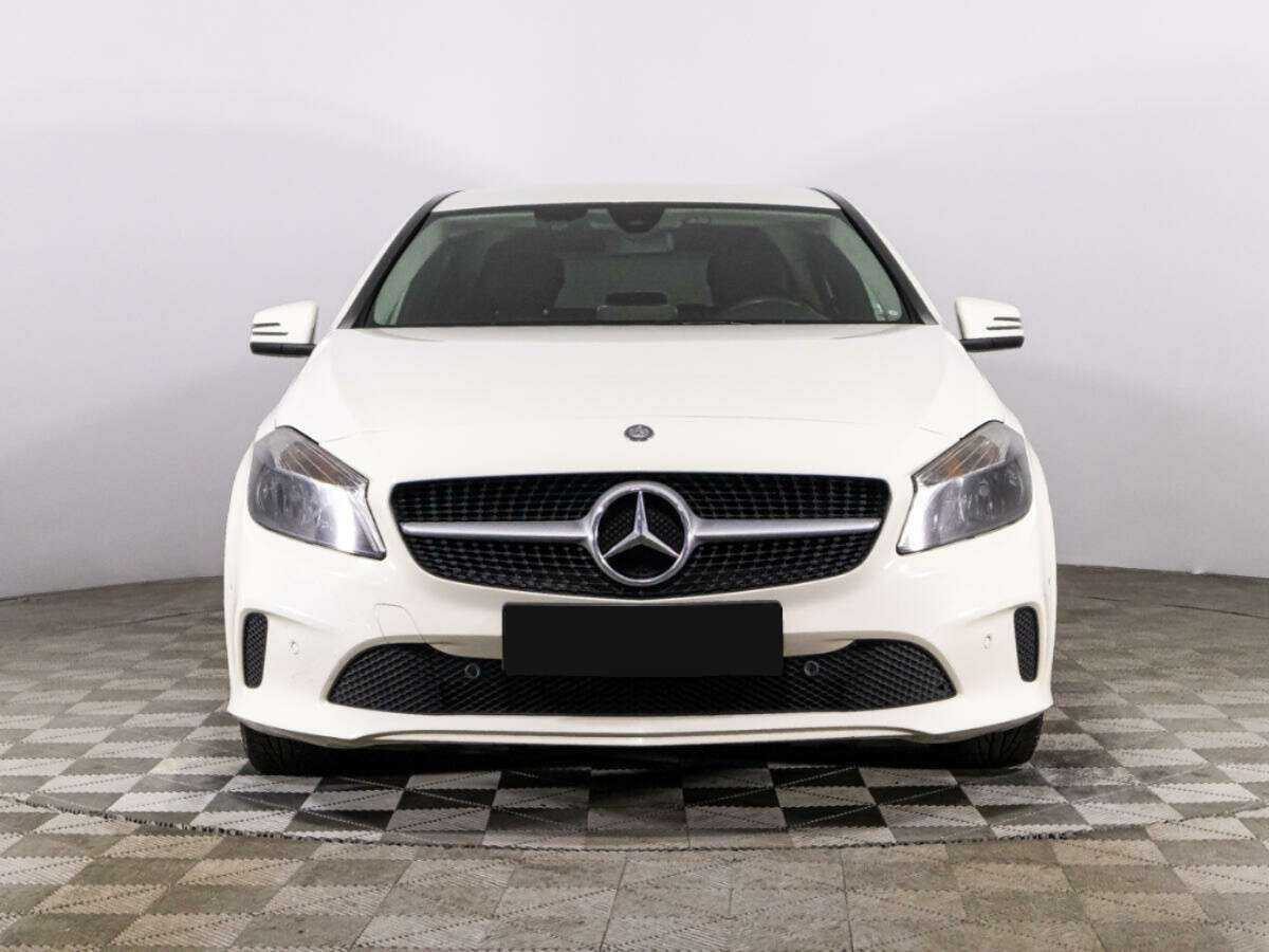 Mercedes-Benz A-Класс с пробегом — 2016 год. Фото: #1