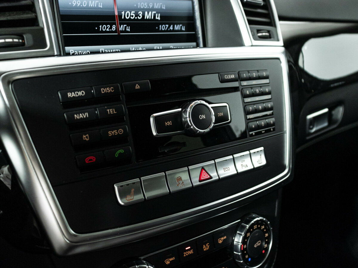 Mercedes-Benz GL-Класс с пробегом — 2014 год. Фото: #14